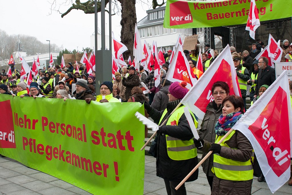 Demonstration gegen eine Pflegekammer in Schleswig-Holstein
