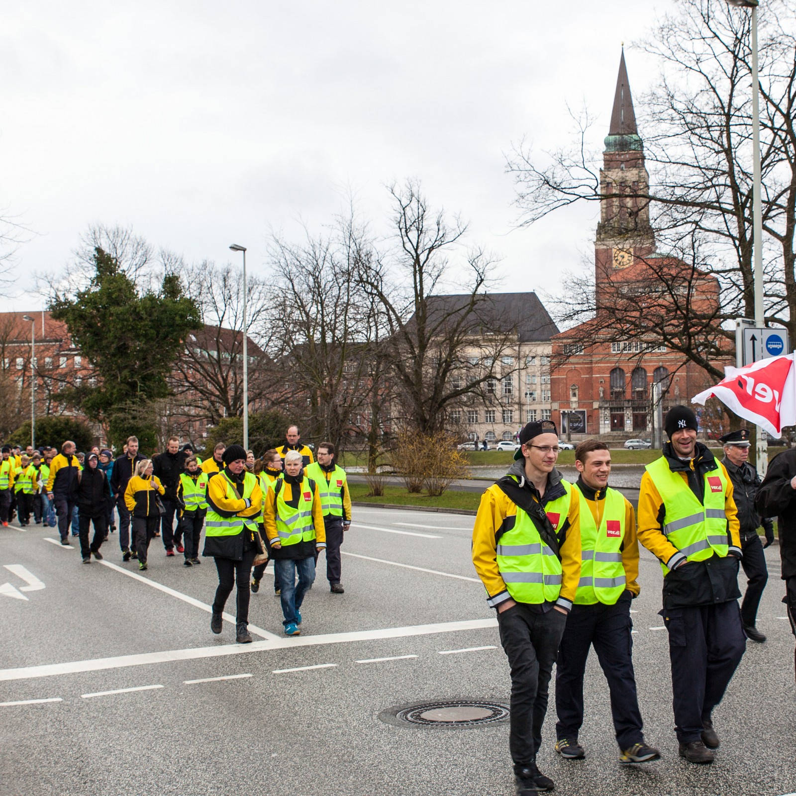 Warnstreik Post AG in Kiel