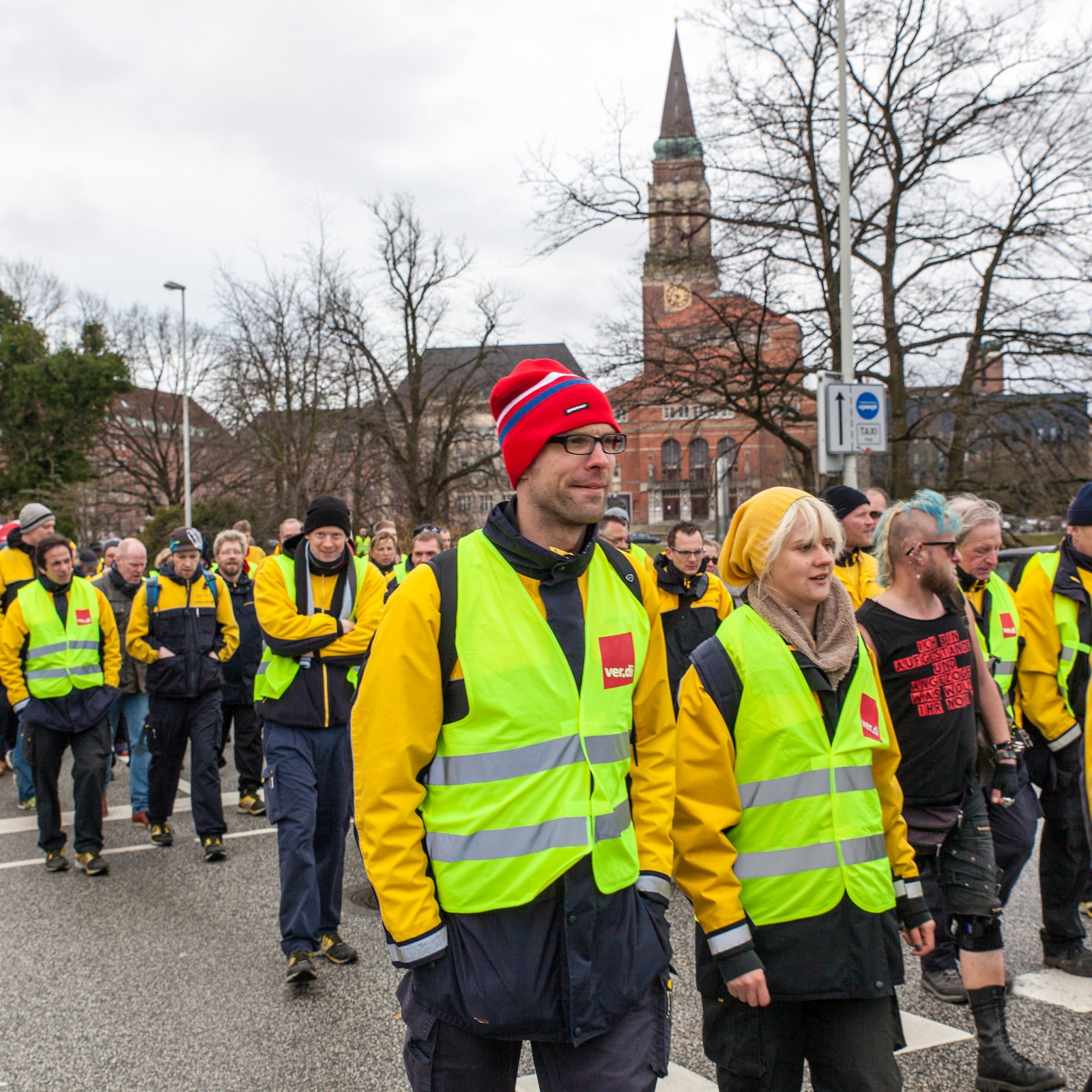 Warnstreik Post AG in Kiel