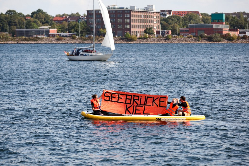 Seebrücke - Aktionstag in Kiel