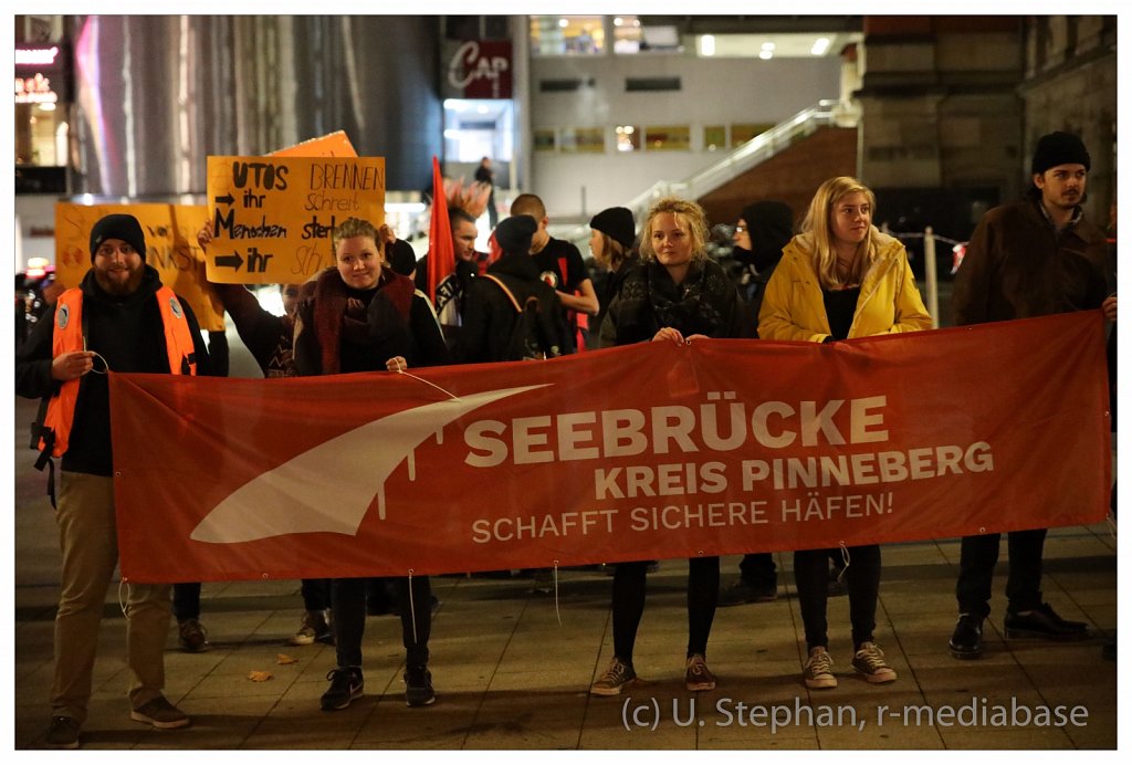 Kiel als Sicherer Hafen - Seebr?cken-Demonstration in Kiel